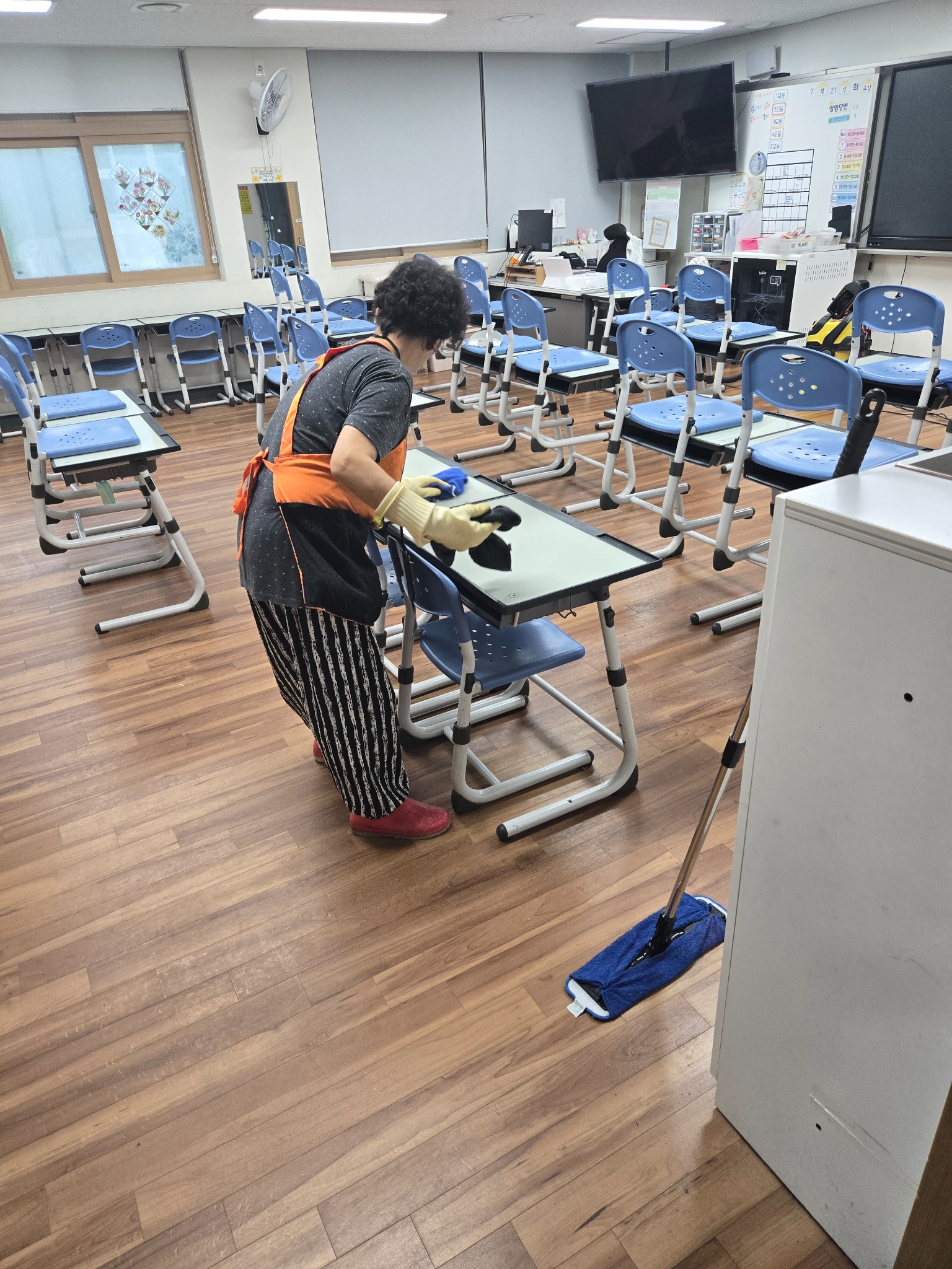 학교 교실 정밀청소